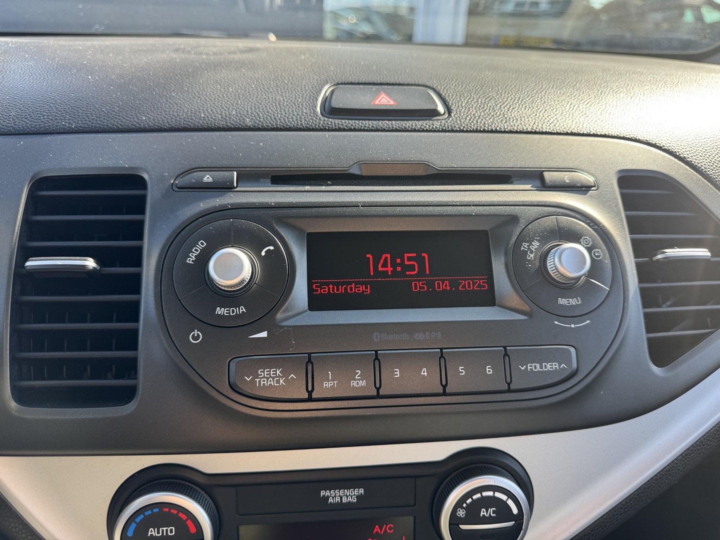 Kia Kia