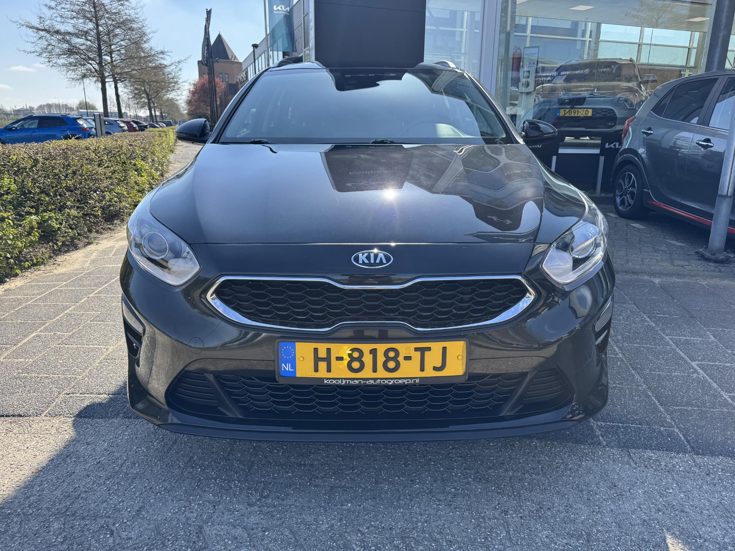 Kia