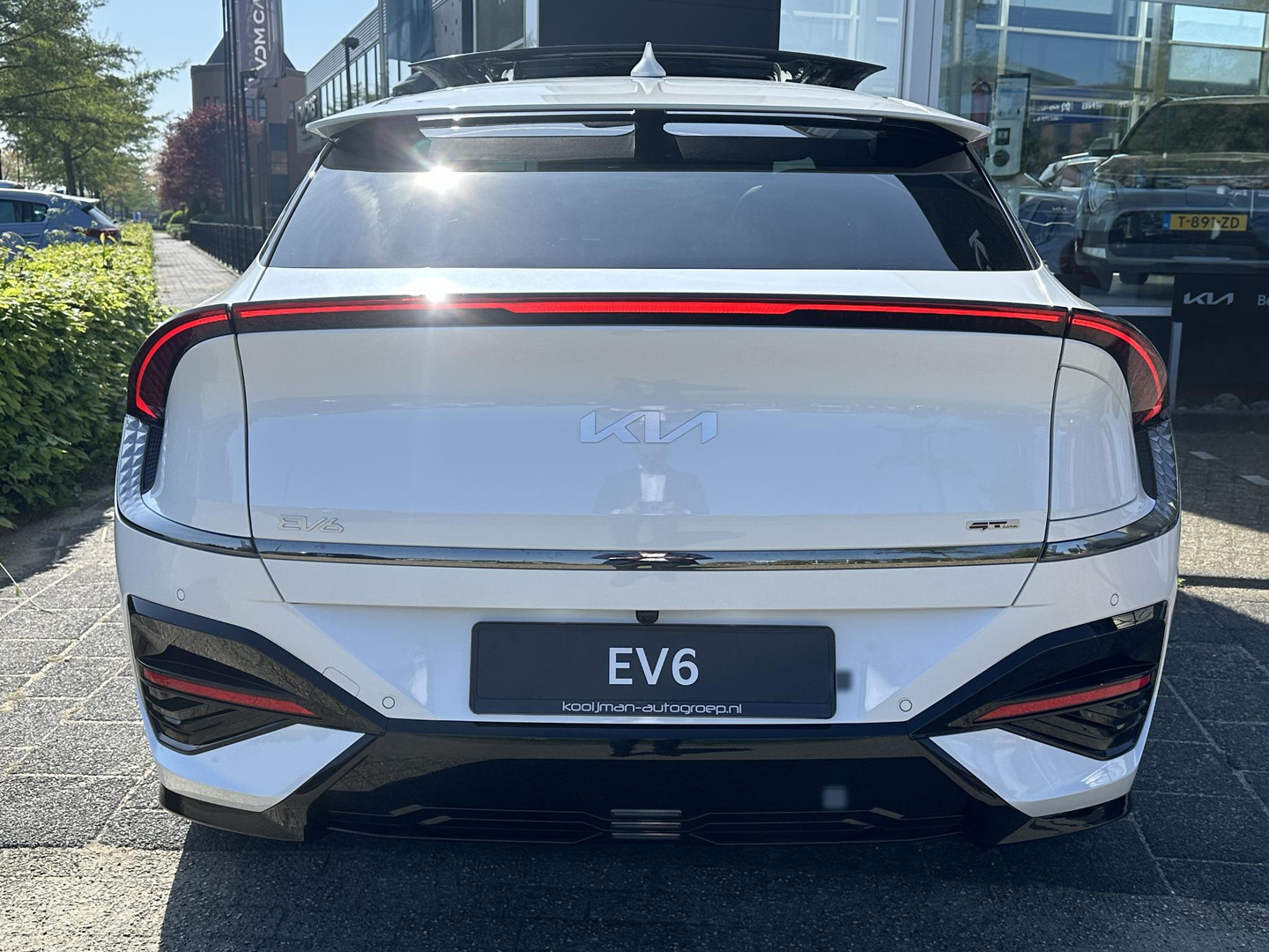 Kia Kia