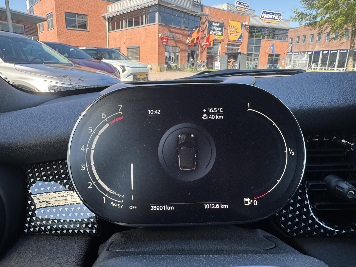 MINI MINI