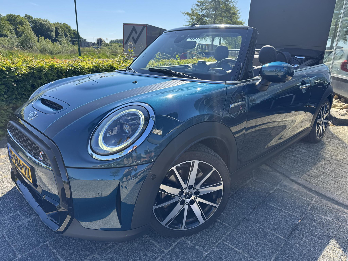 MINI MINI