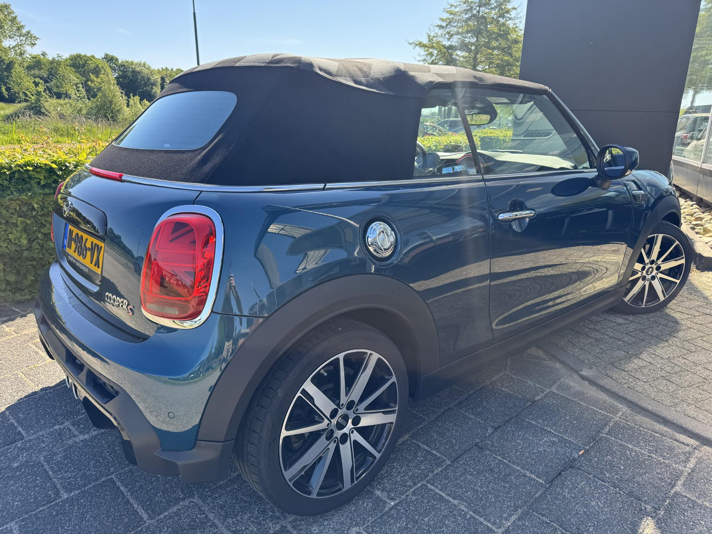 MINI MINI