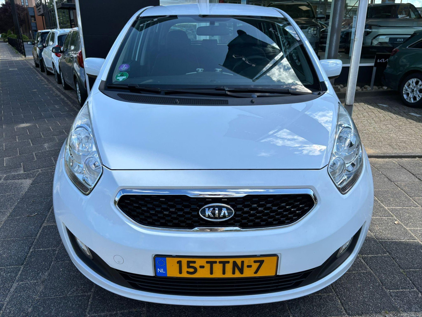 Kia Kia