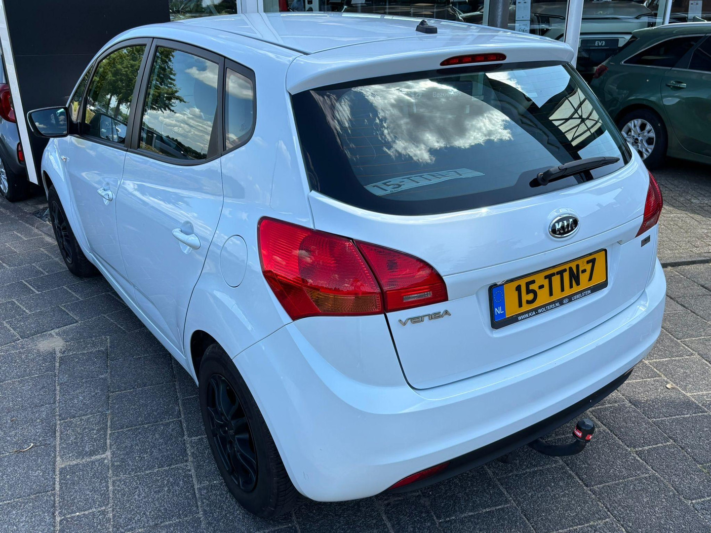 Kia Kia