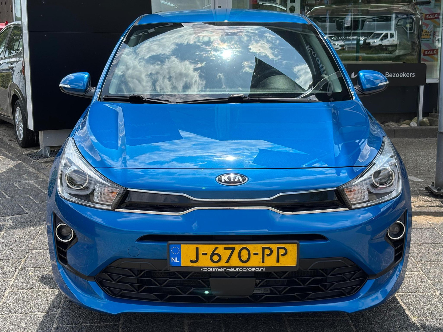 Kia