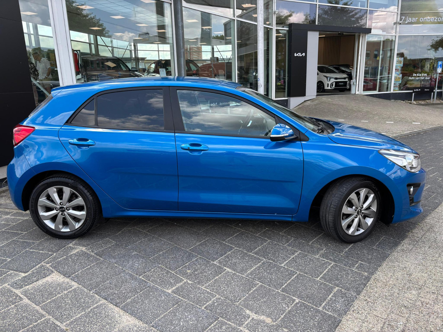 Kia