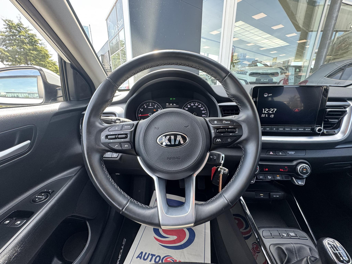 Kia