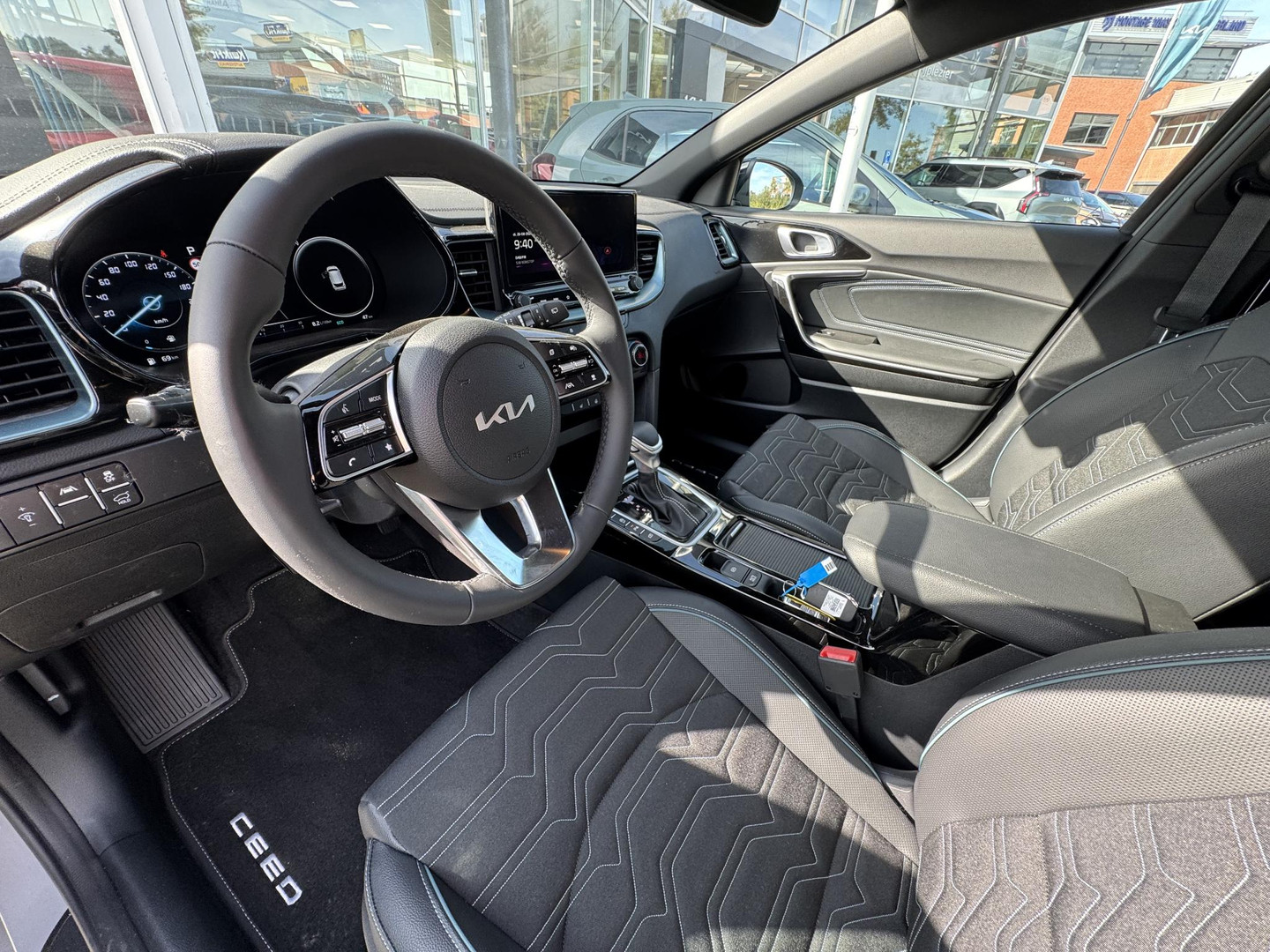 Kia