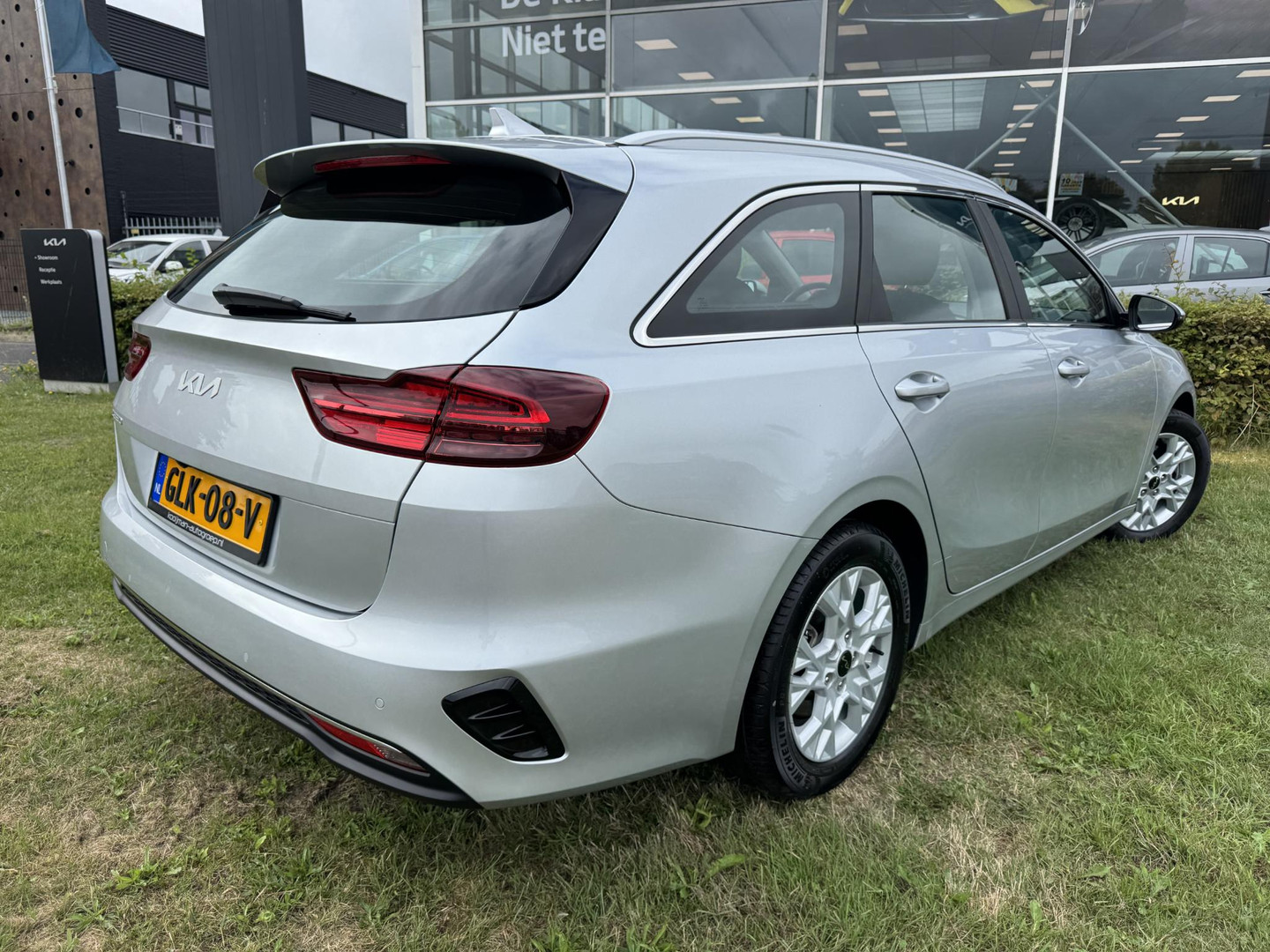 Kia Kia