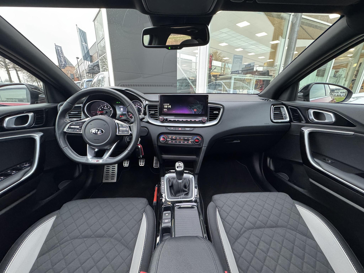 Kia