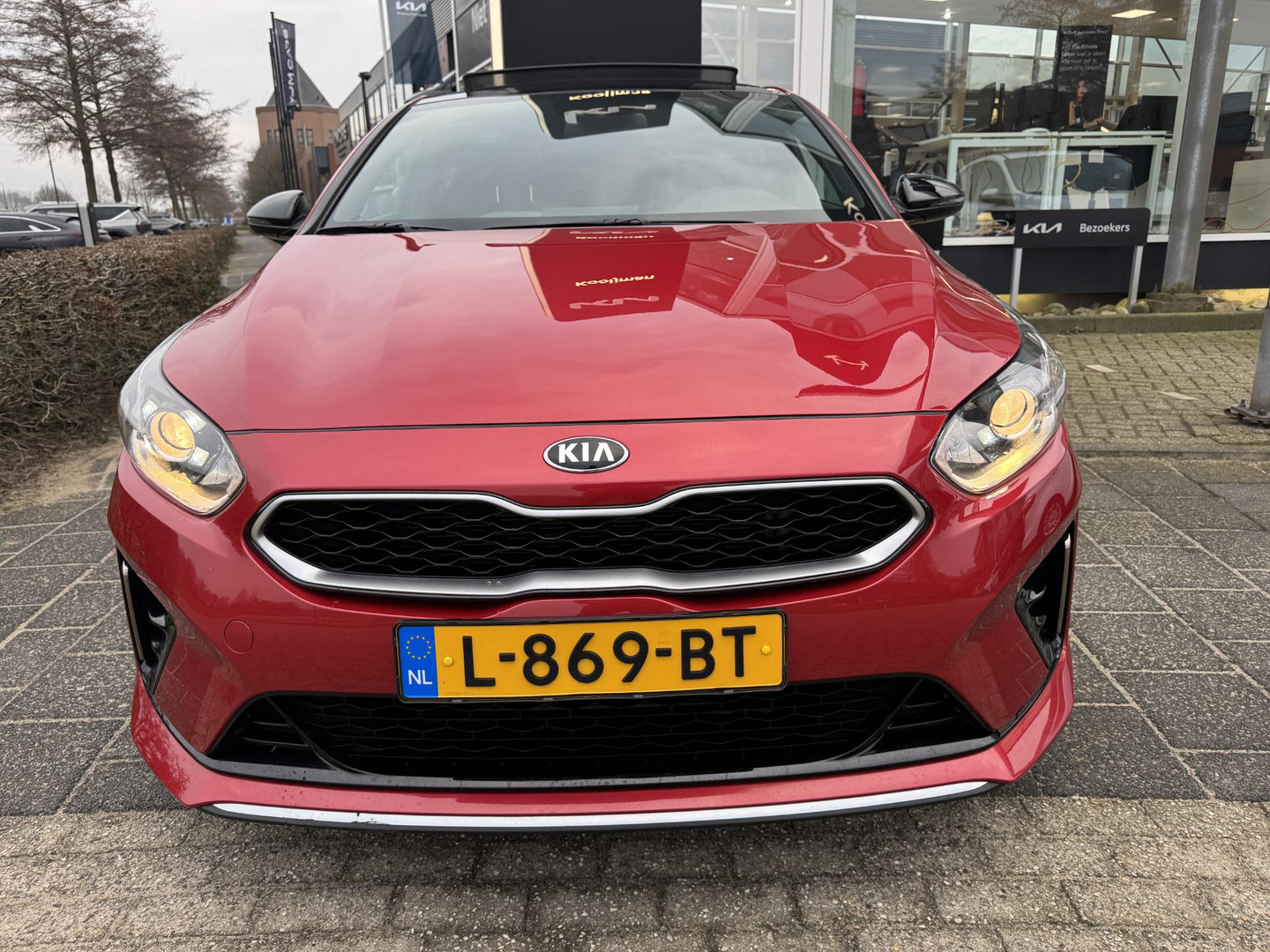 Kia
