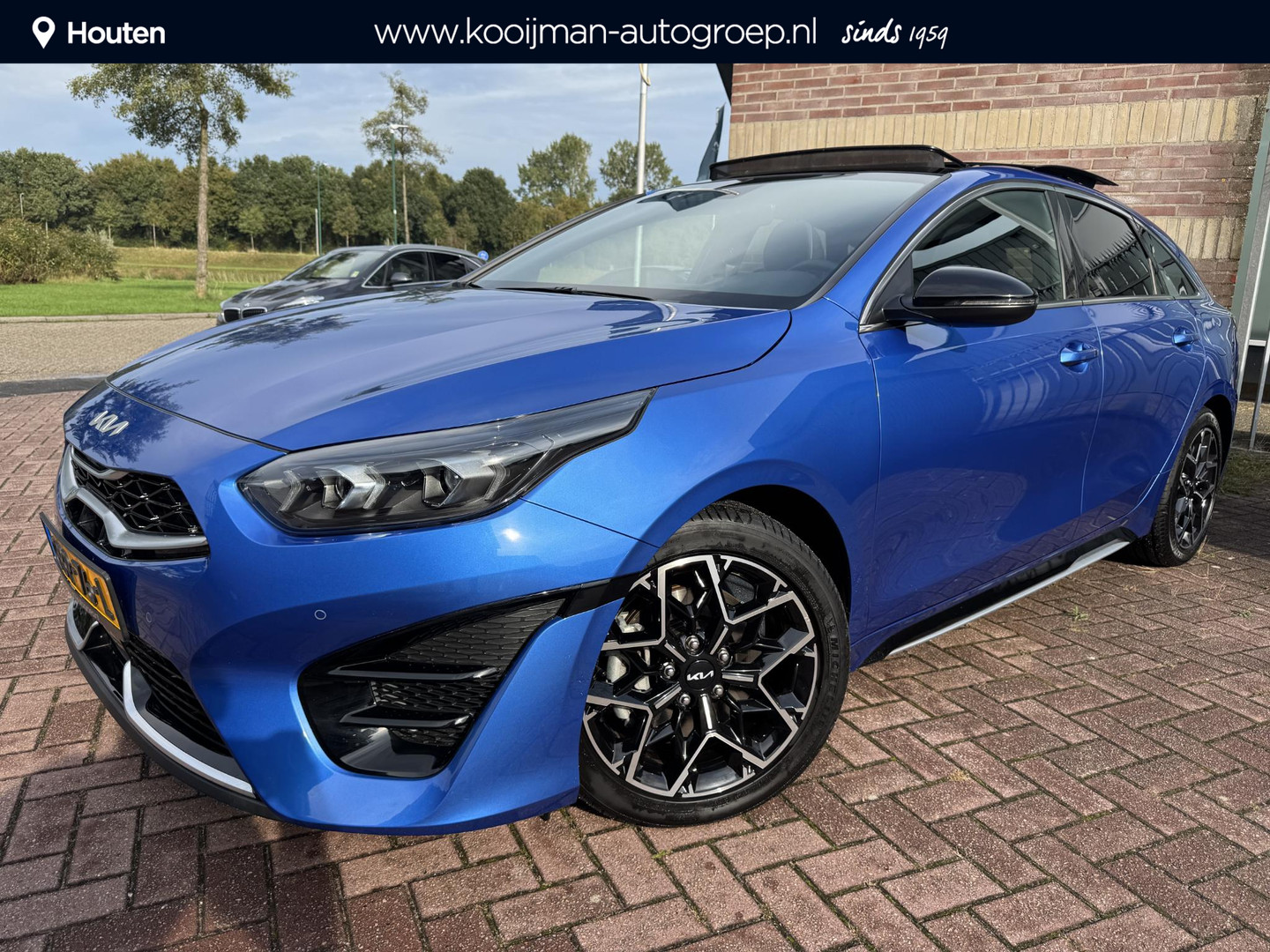 Kia Proceed