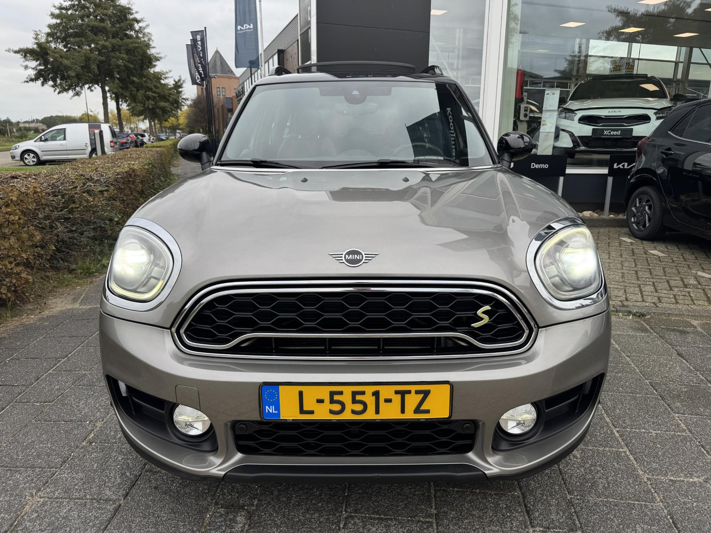 MINI MINI