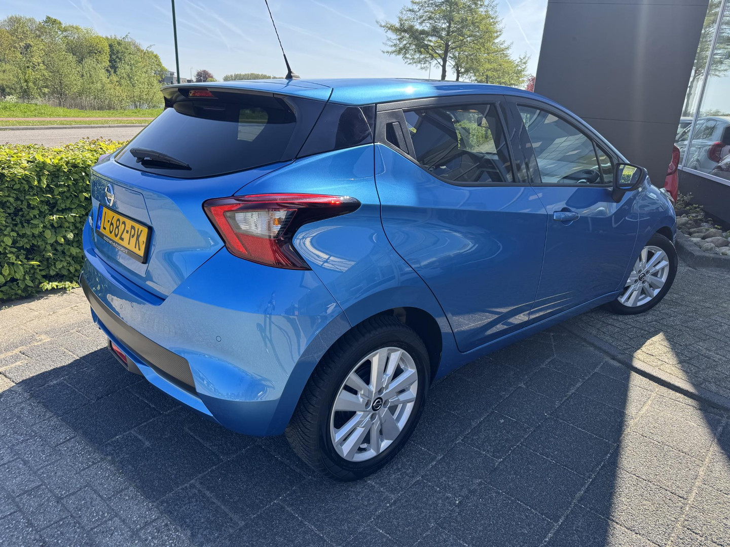 Nissan