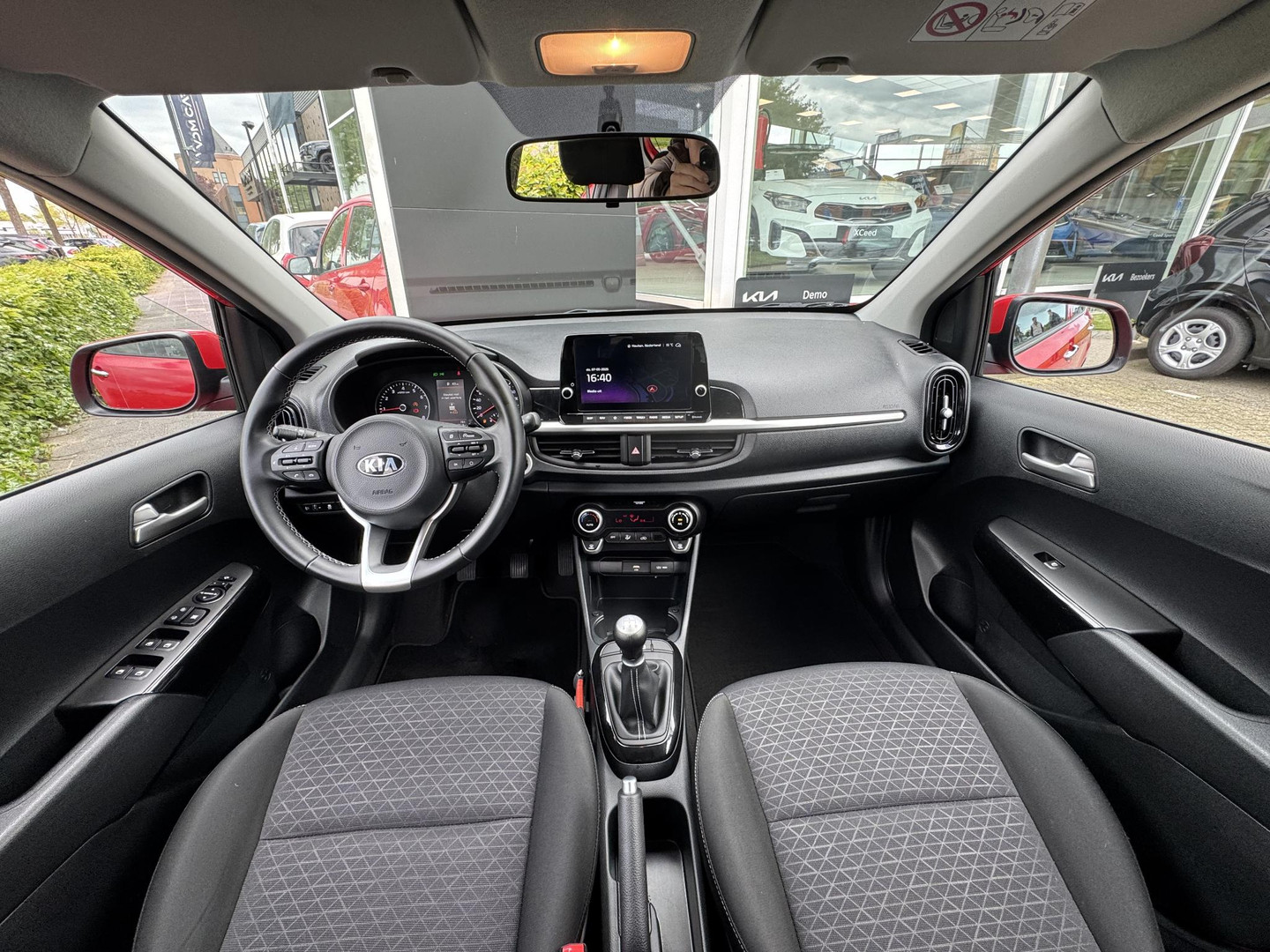 Kia