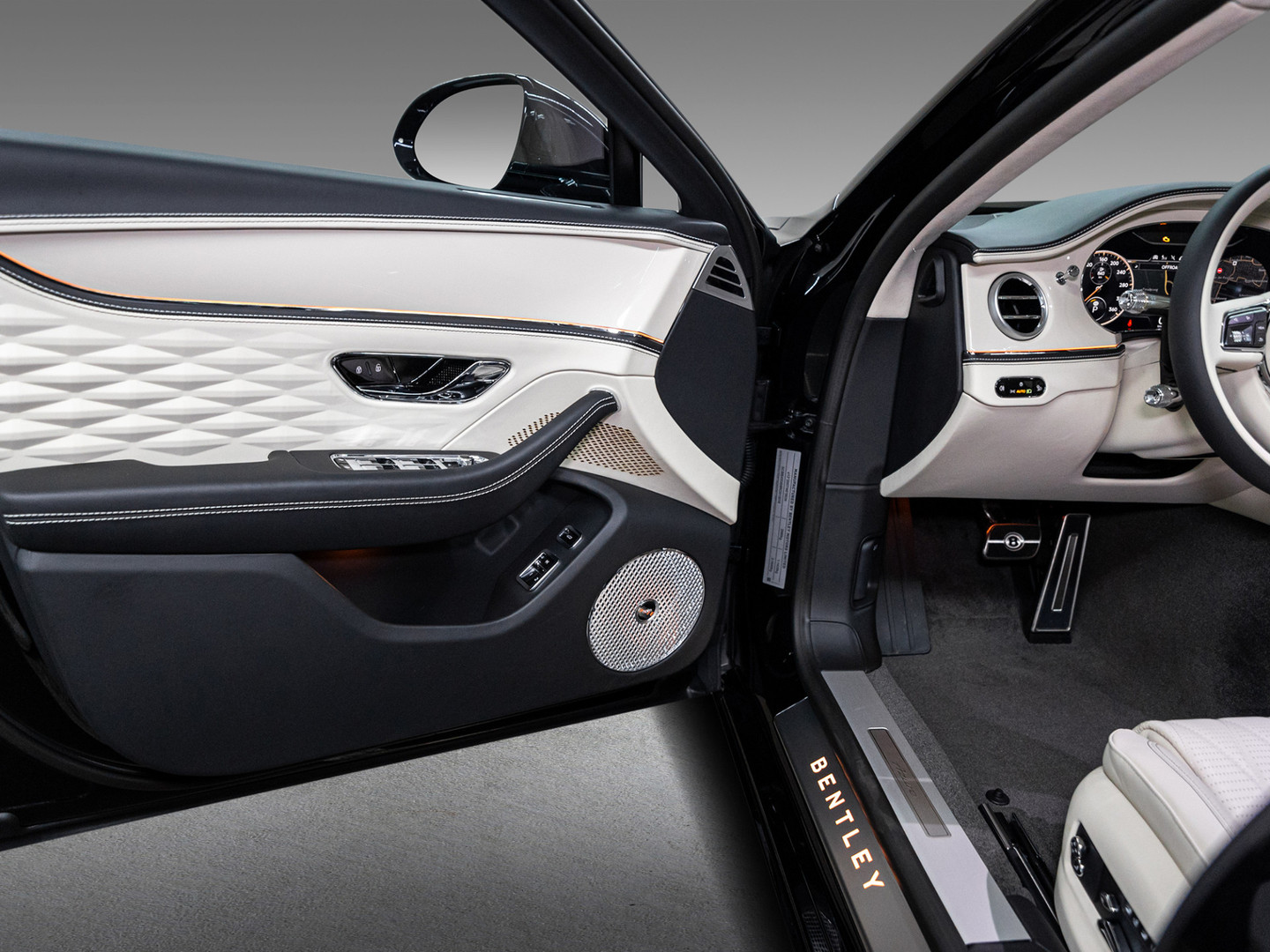 Bentley Bentley