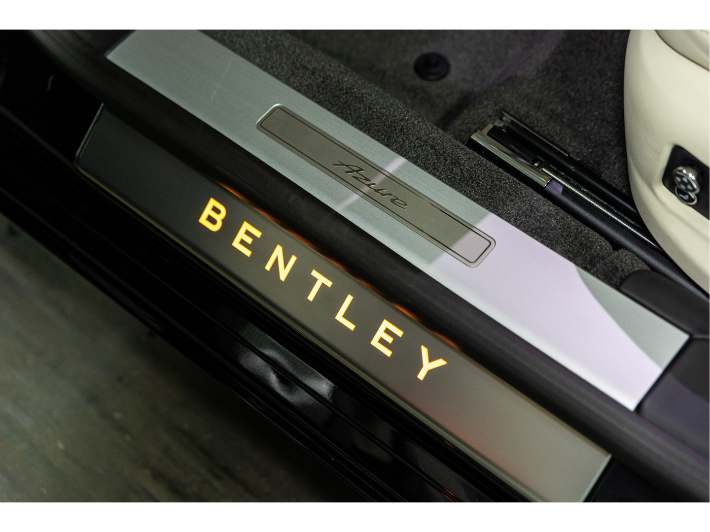 Bentley Bentley