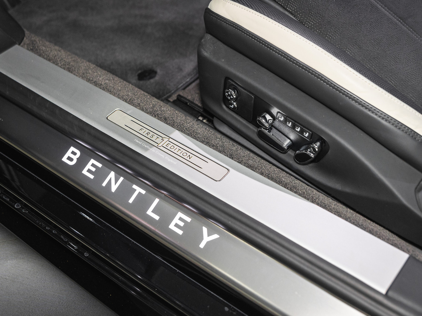 Bentley Bentley
