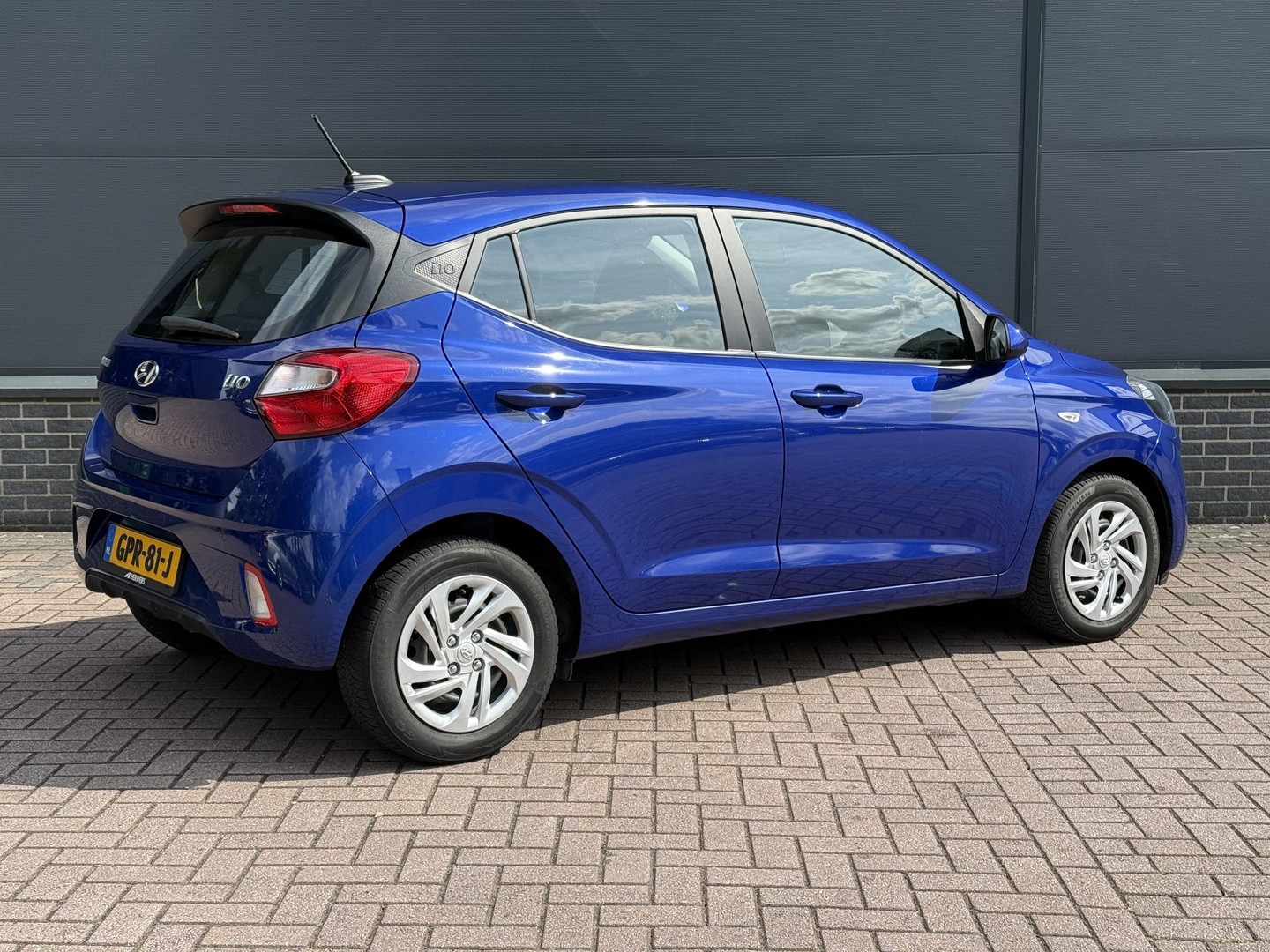 Hyundai Hyundai
