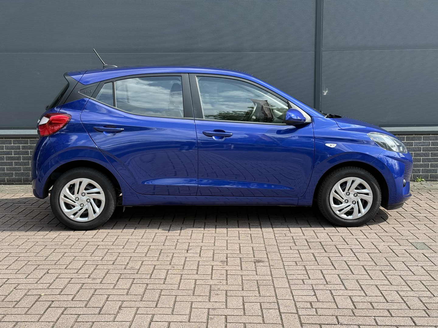 Hyundai Hyundai