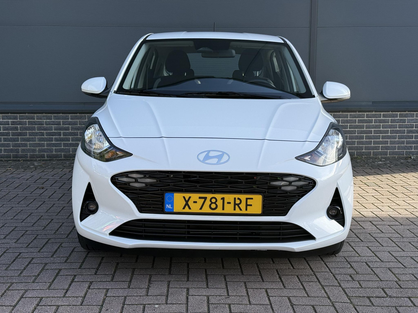 Hyundai Hyundai
