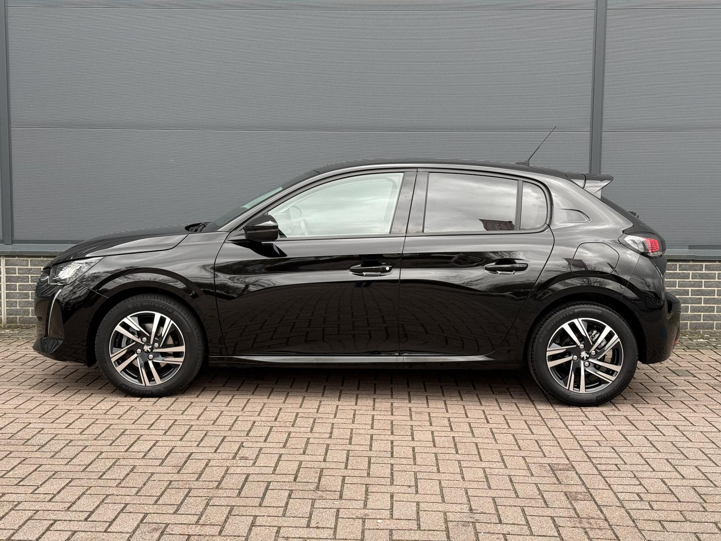 Peugeot