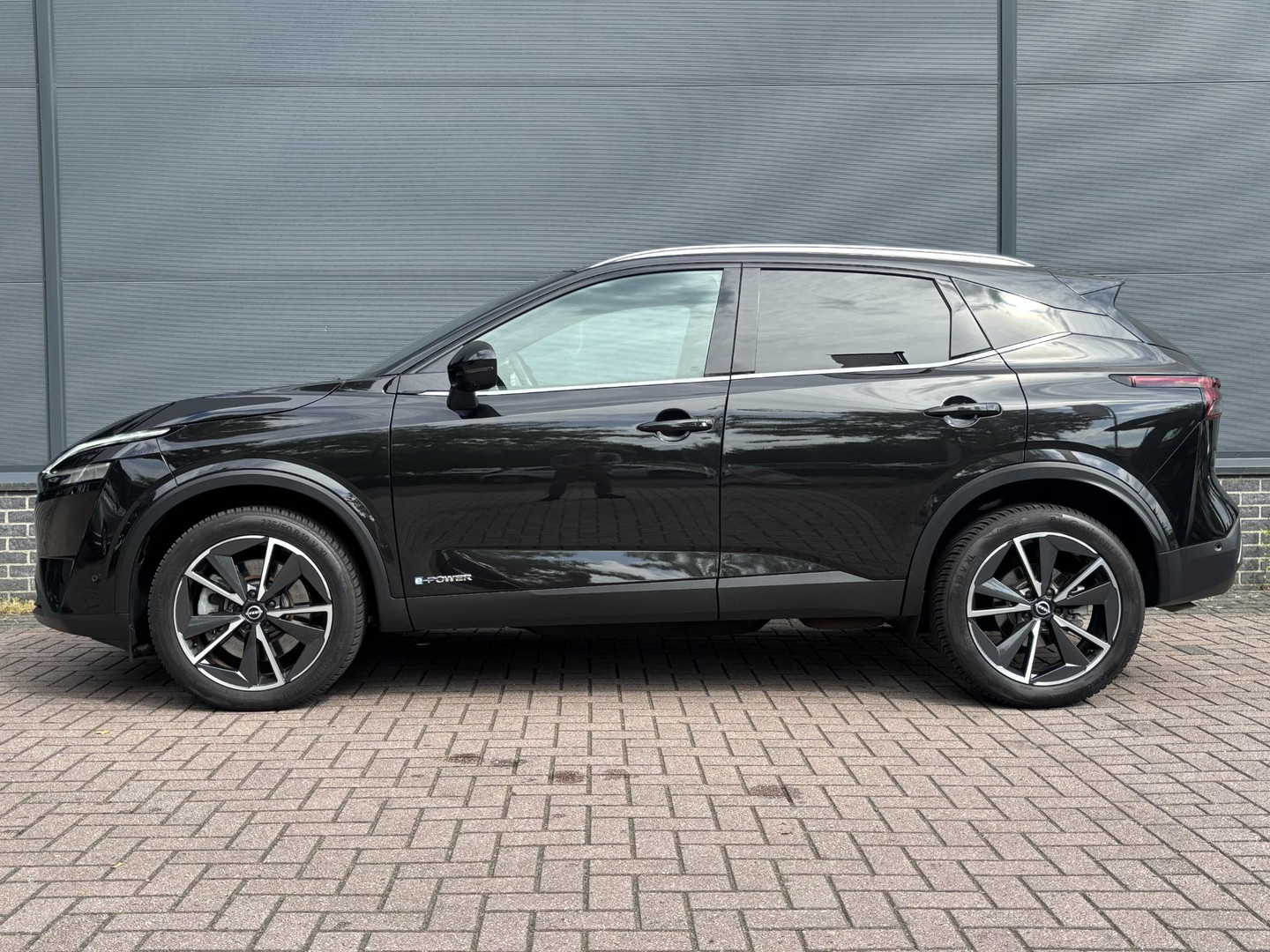 Nissan Nissan