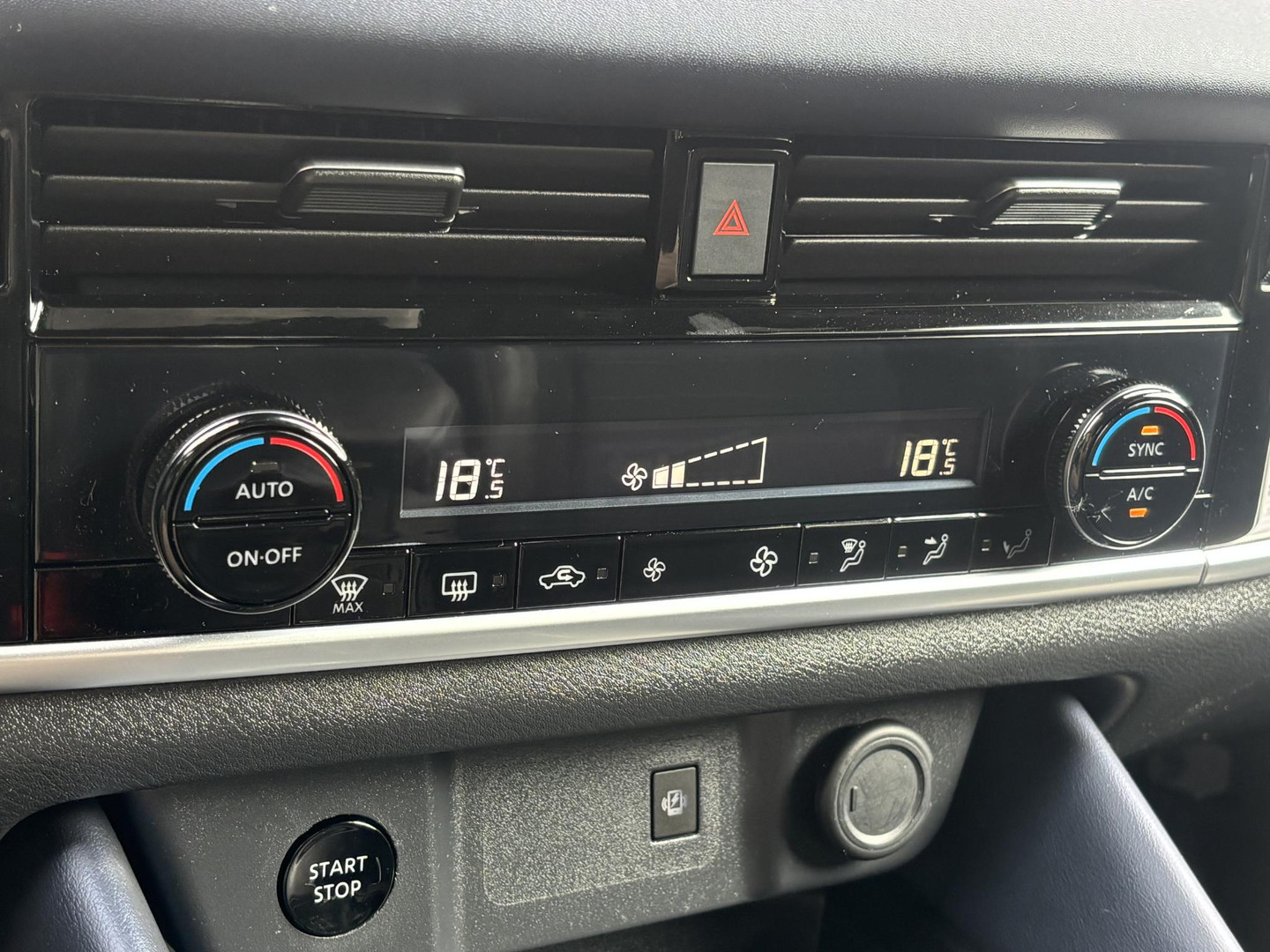 Nissan Nissan
