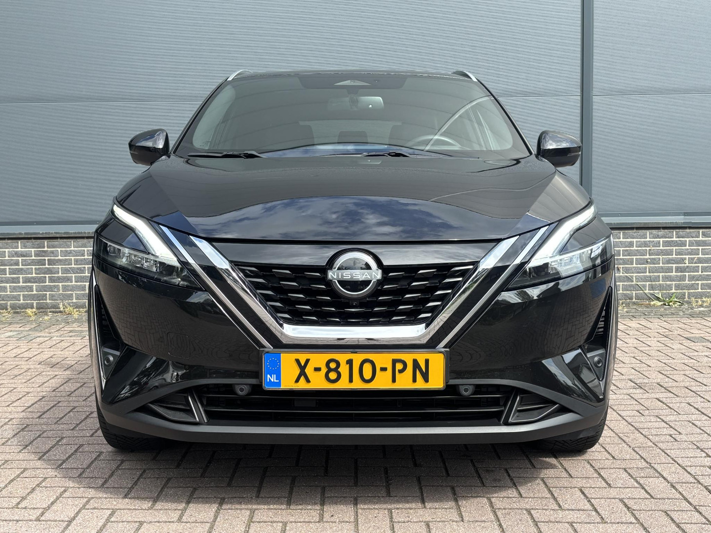 Nissan Nissan