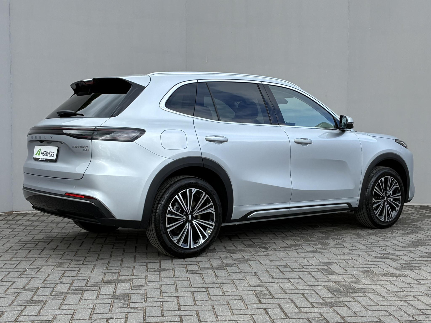 Geely Starray EM-i