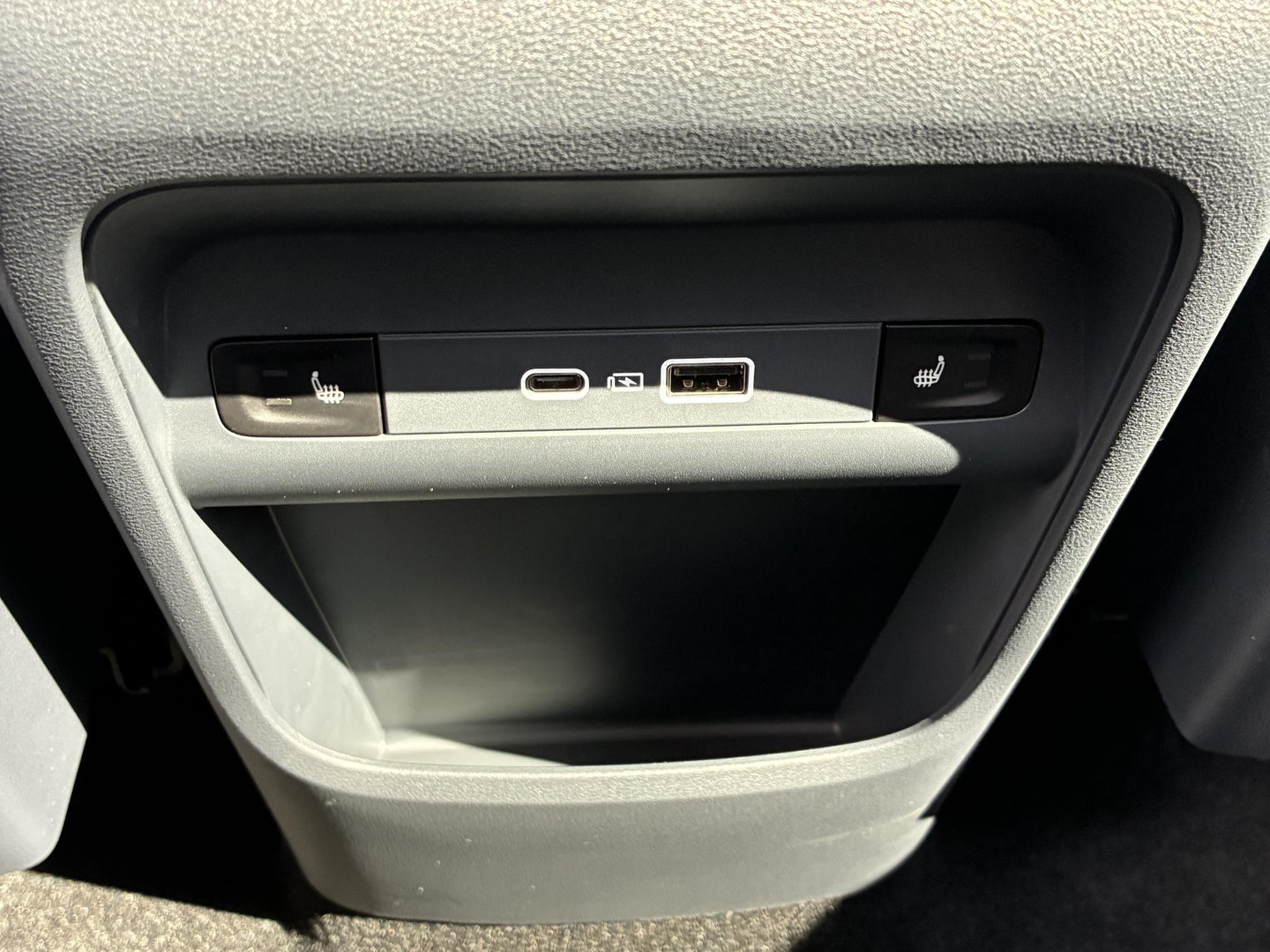 Geely Starray EM-i