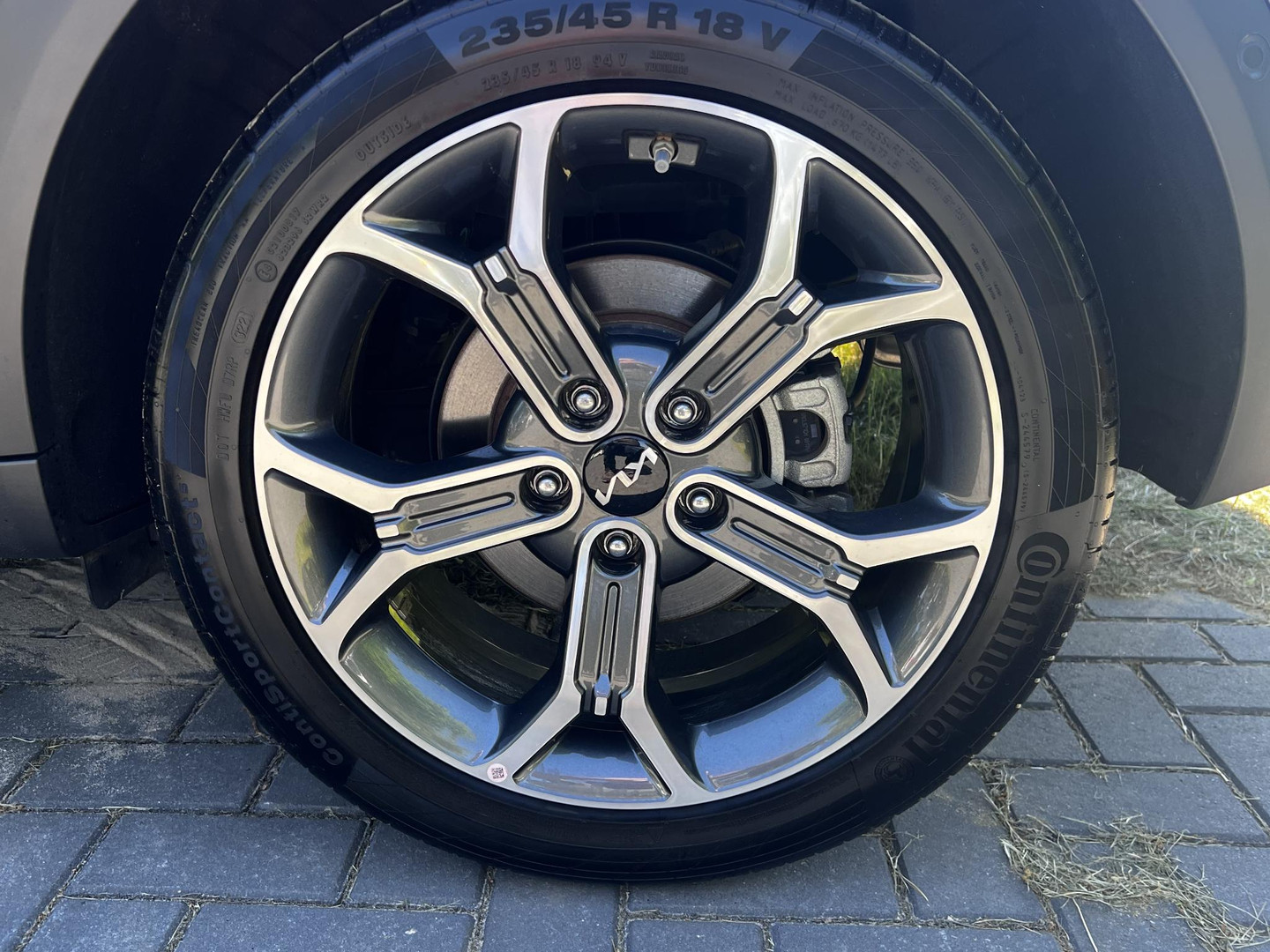 Kia