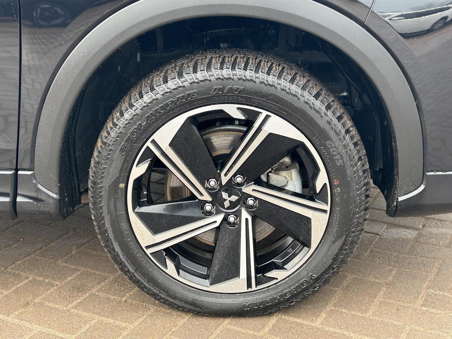 Mitsubishi Mitsubishi