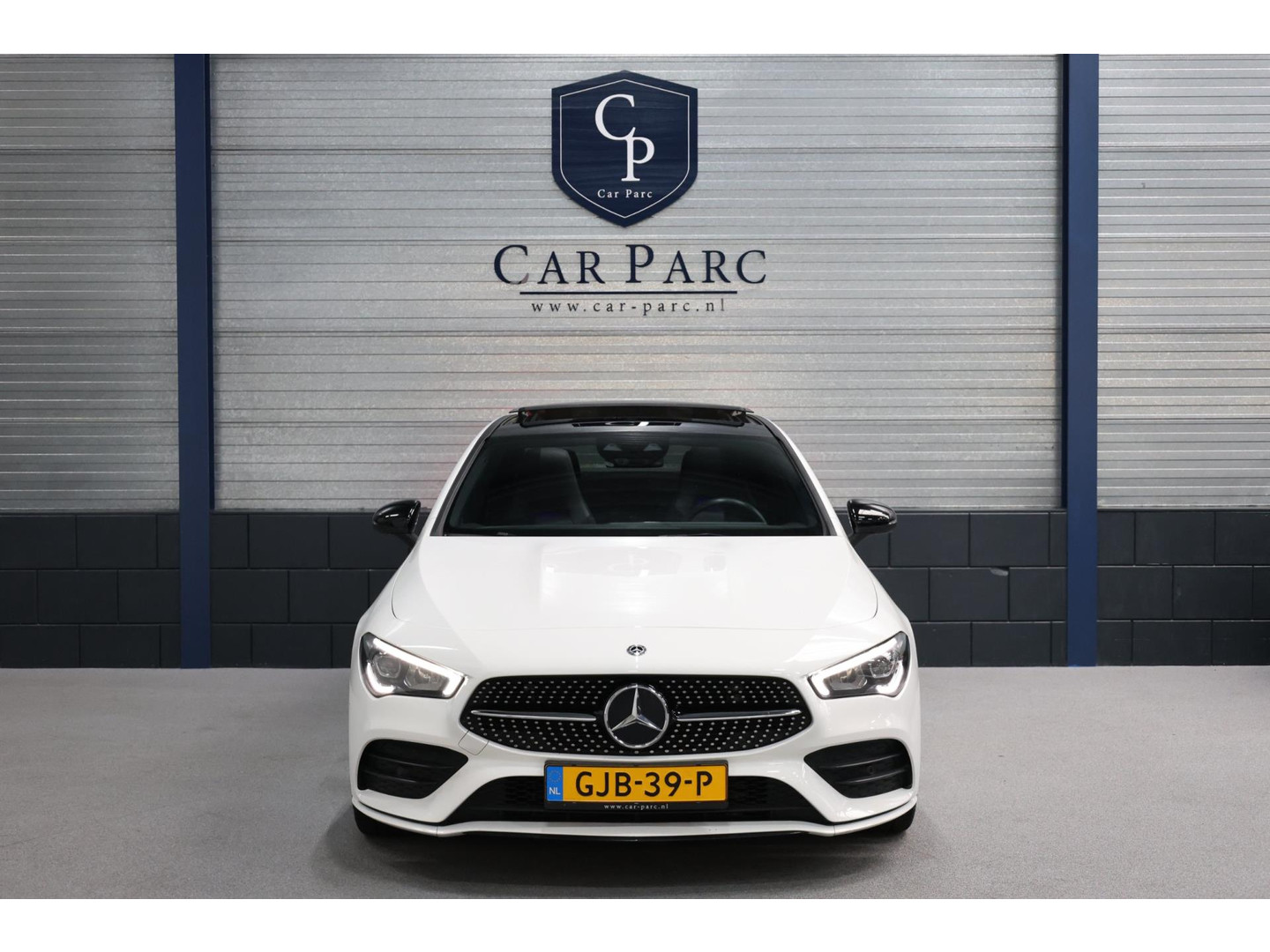 Mercedes-Benz Mercedes-Benz
