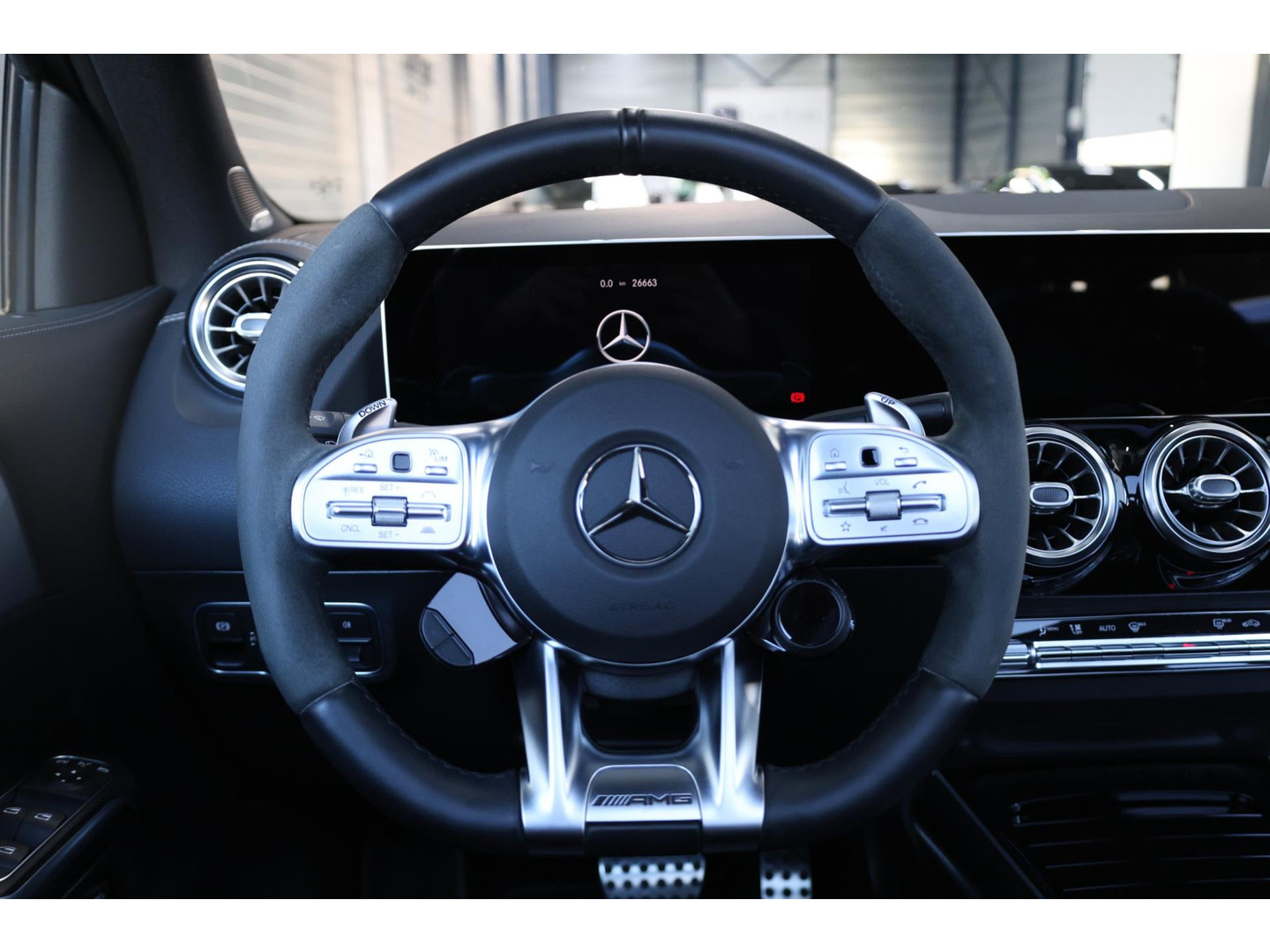 Mercedes-Benz Mercedes-Benz
