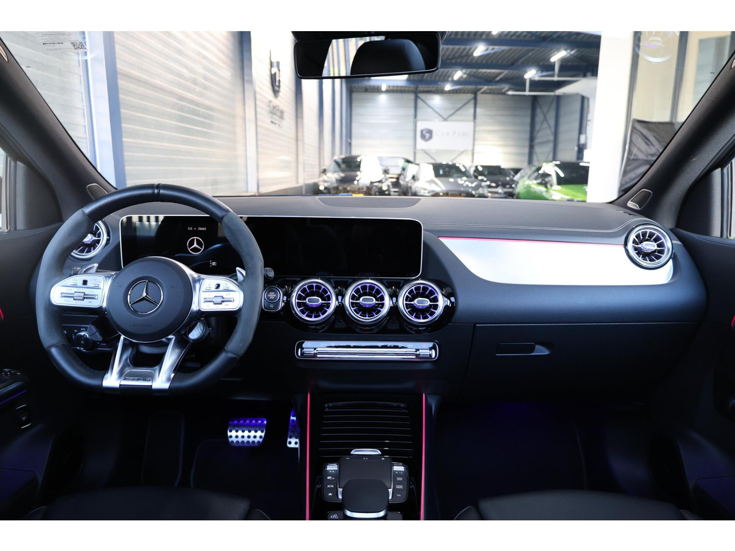 Mercedes-Benz Mercedes-Benz