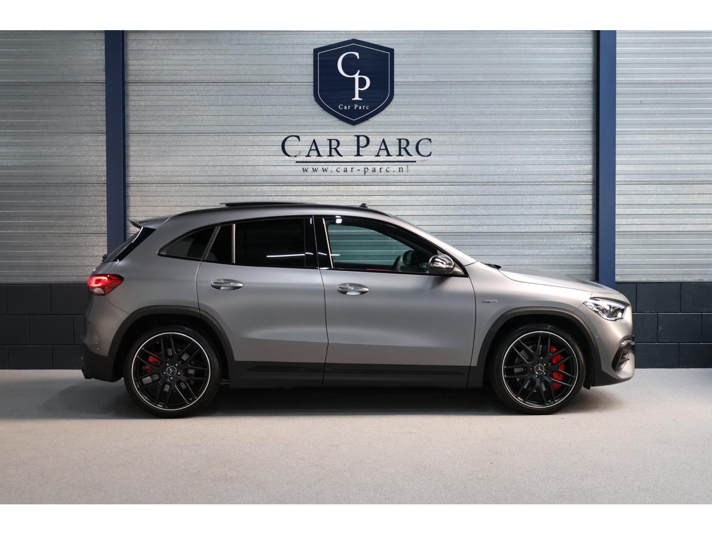Mercedes-Benz Mercedes-Benz