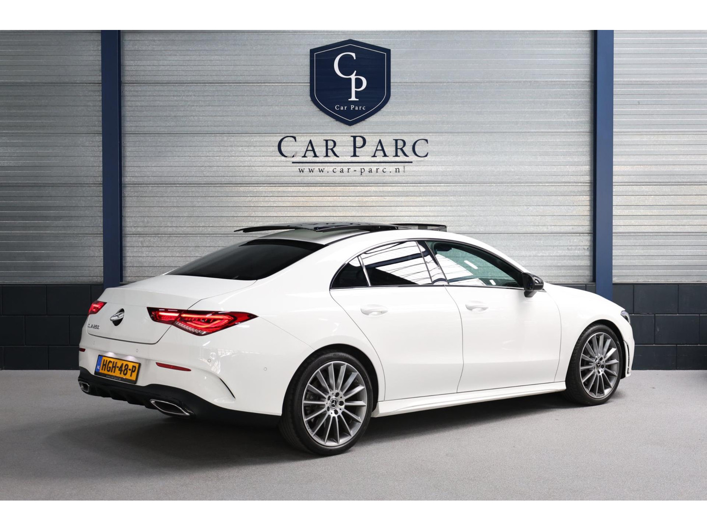 Mercedes-Benz Mercedes-Benz