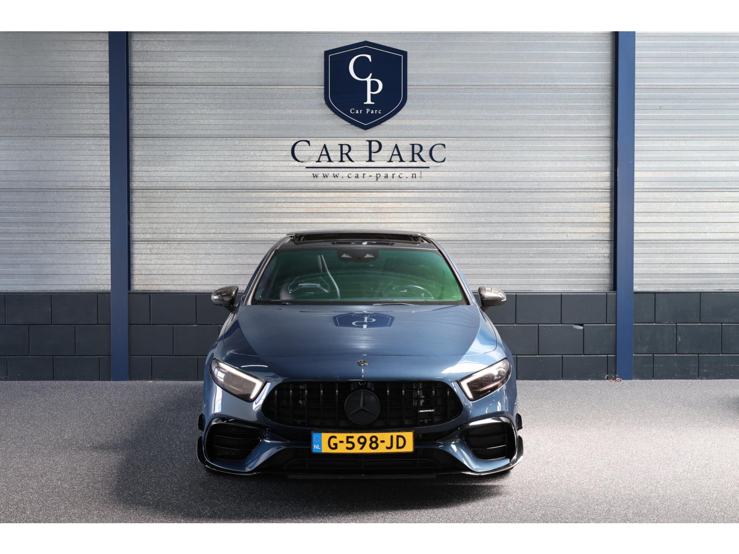 Mercedes-Benz Mercedes-Benz
