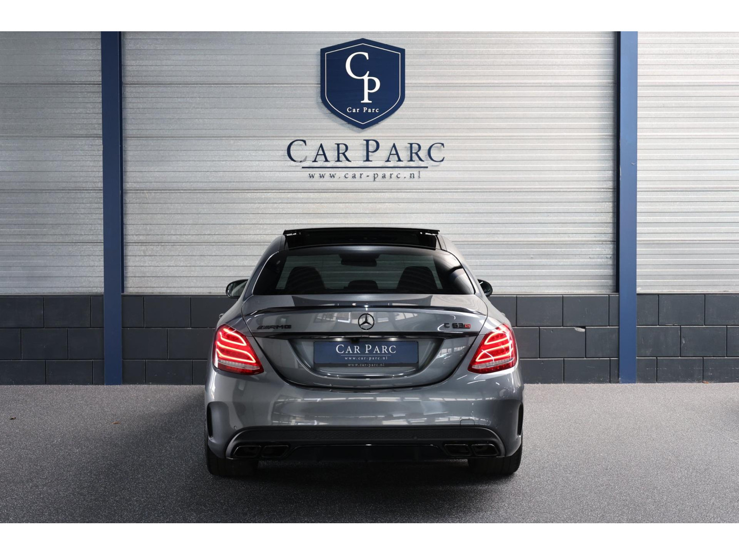Mercedes-Benz Mercedes-Benz