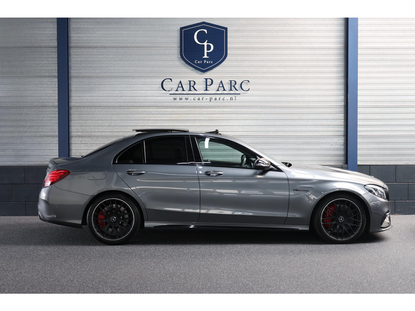 Mercedes-Benz Mercedes-Benz