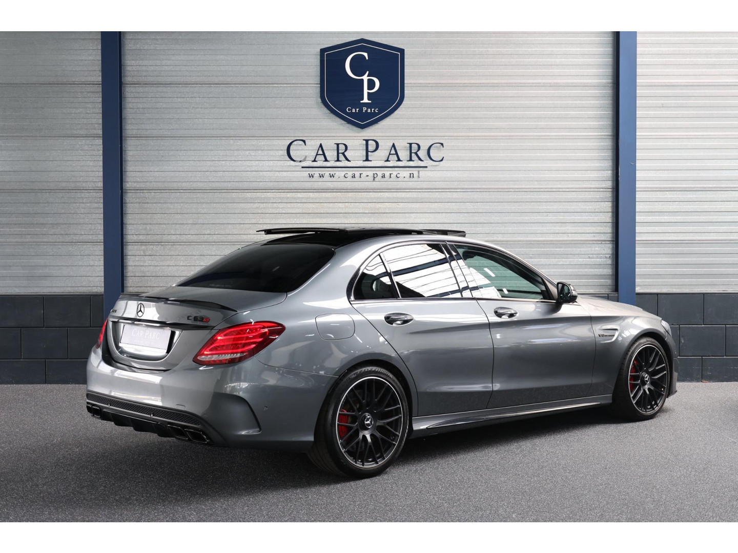 Mercedes-Benz Mercedes-Benz