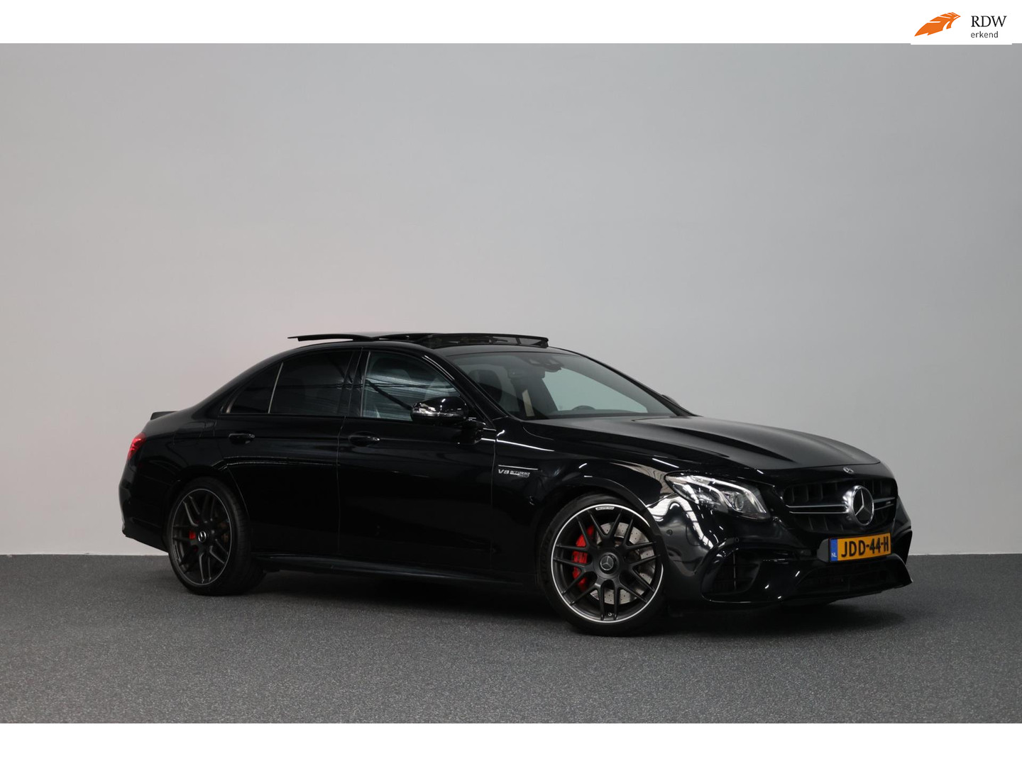 Mercedes-Benz Mercedes-Benz