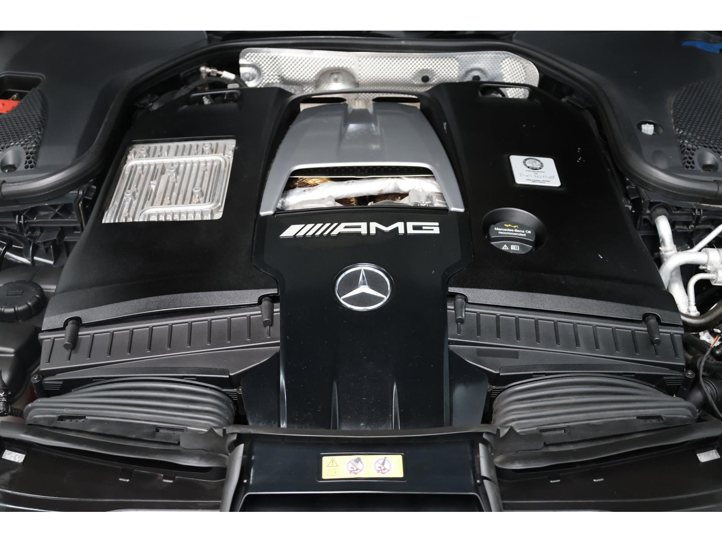 Mercedes-Benz Mercedes-Benz