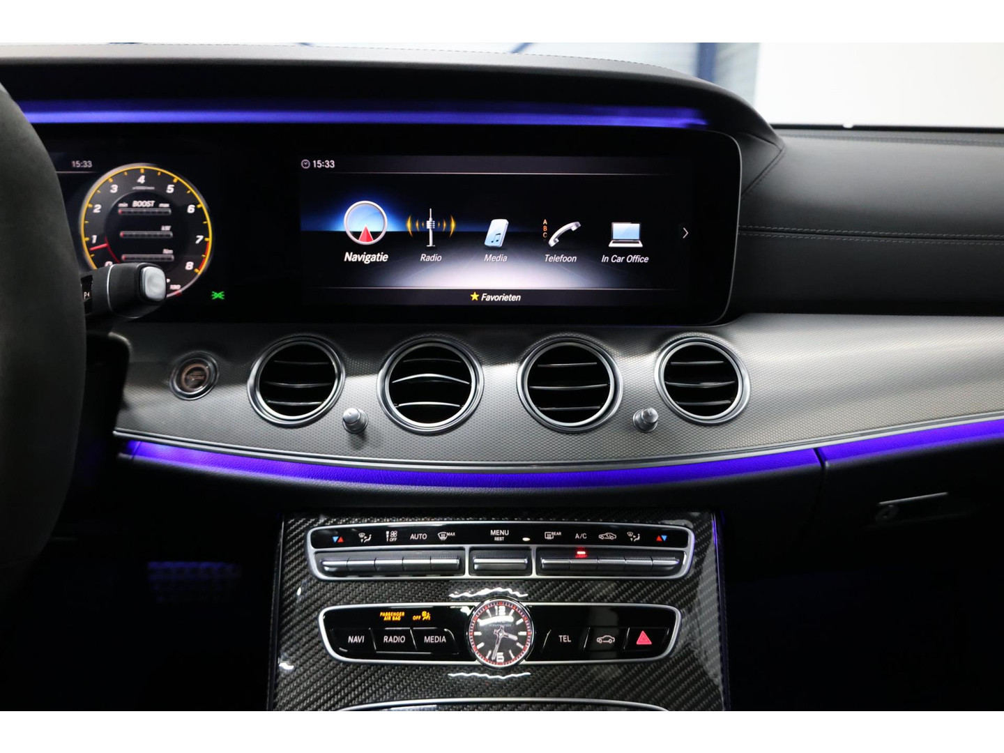 Mercedes-Benz Mercedes-Benz