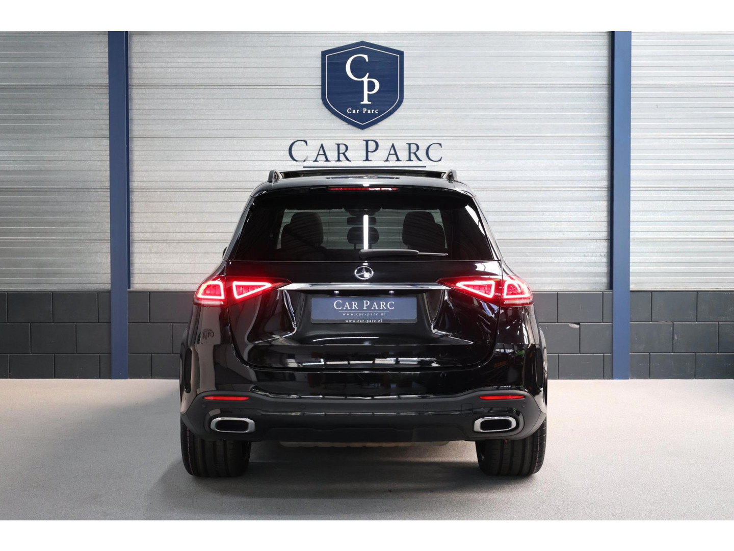 Mercedes-Benz Mercedes-Benz