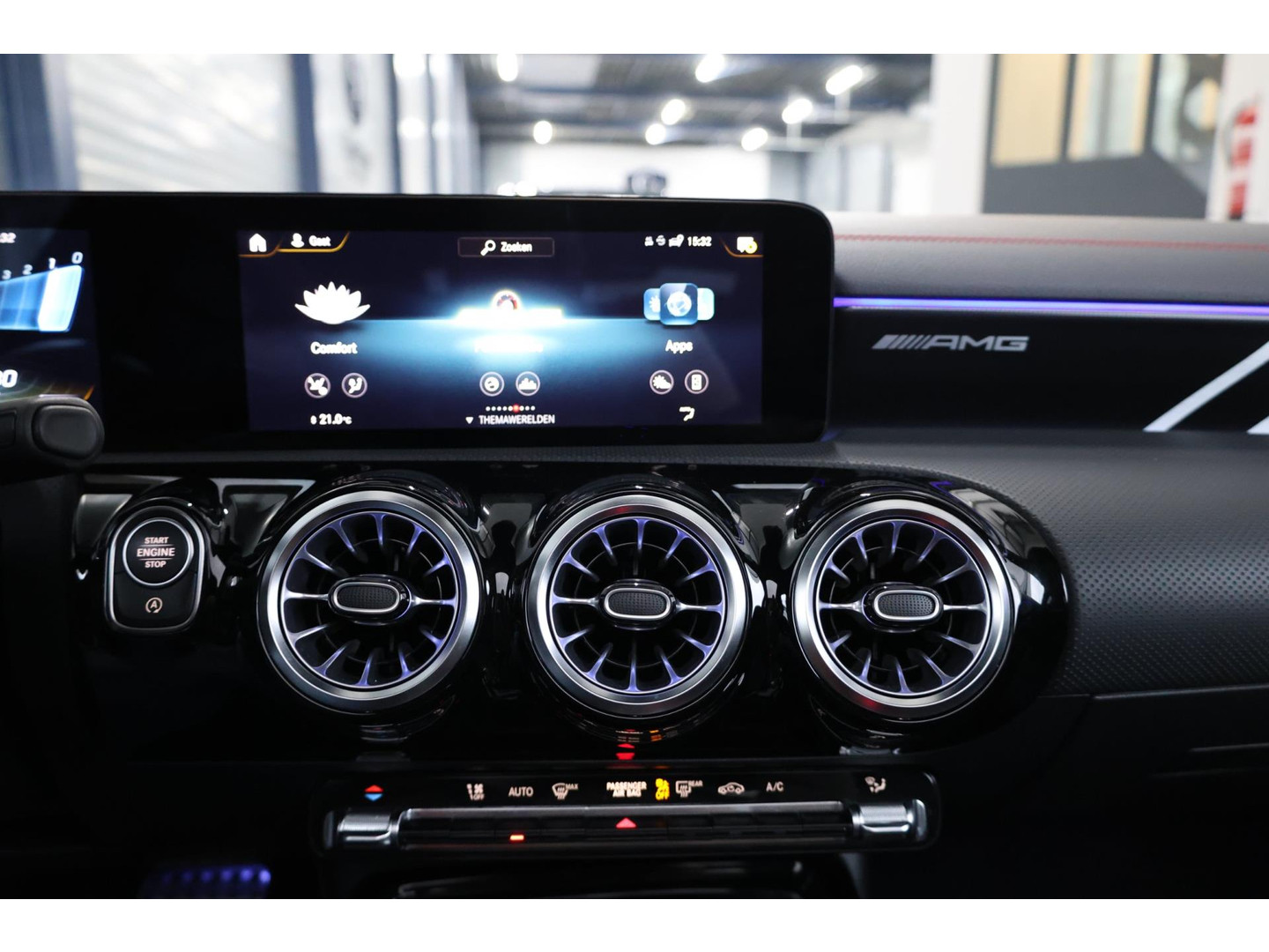 Mercedes-Benz Mercedes-Benz