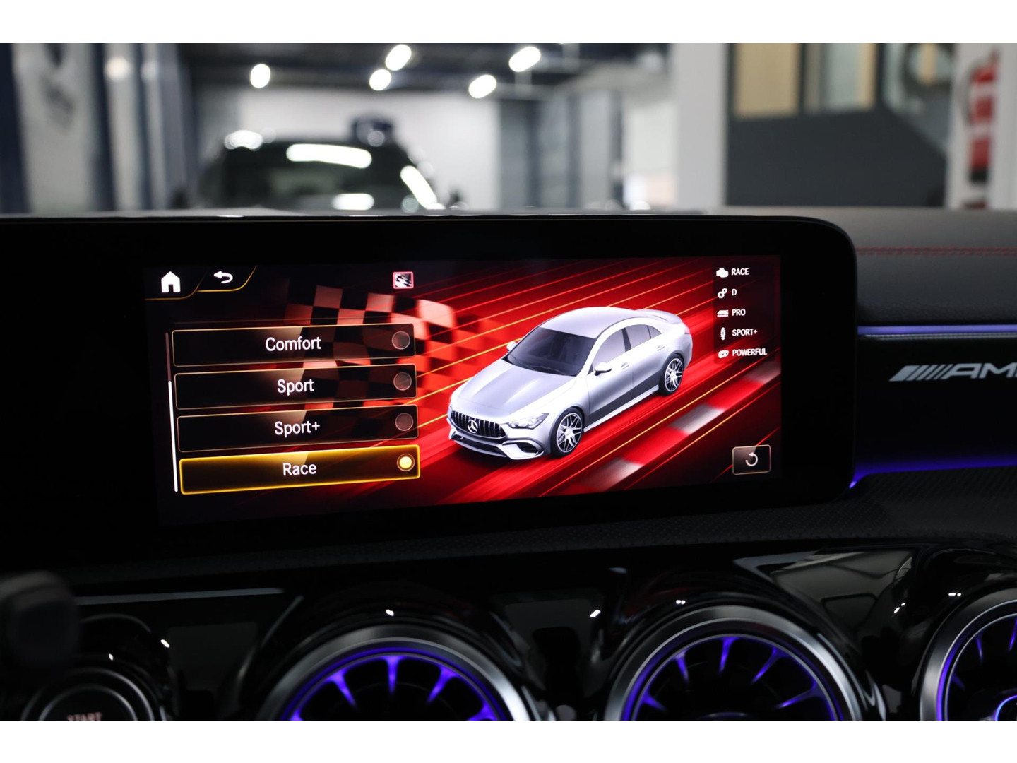 Mercedes-Benz Mercedes-Benz