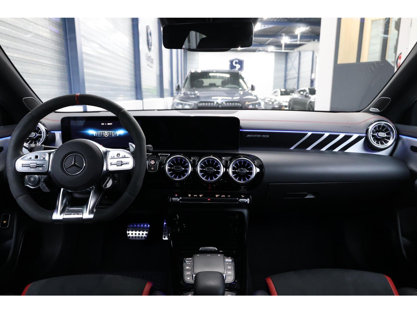 Mercedes-Benz Mercedes-Benz