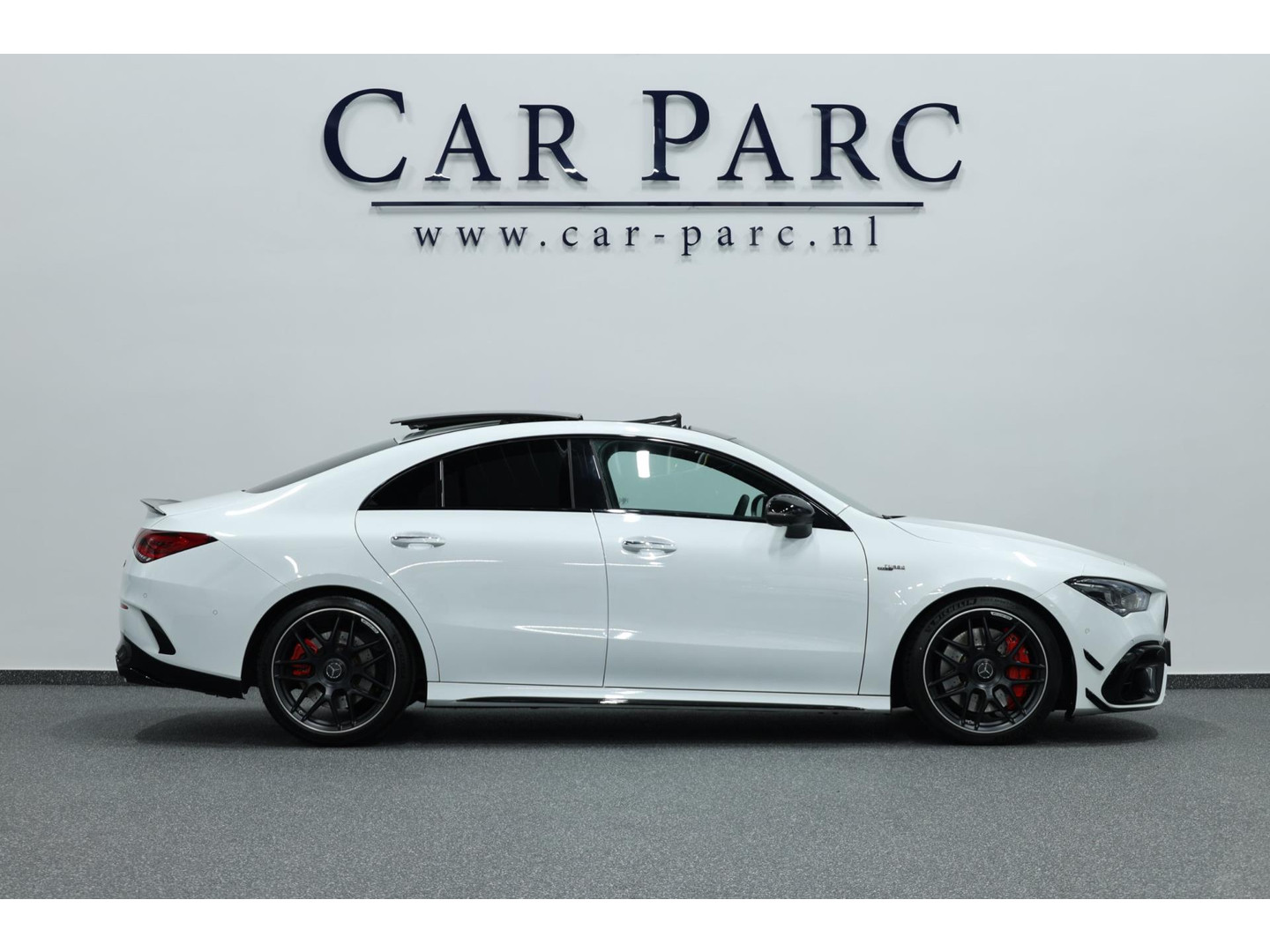 Mercedes-Benz Mercedes-Benz